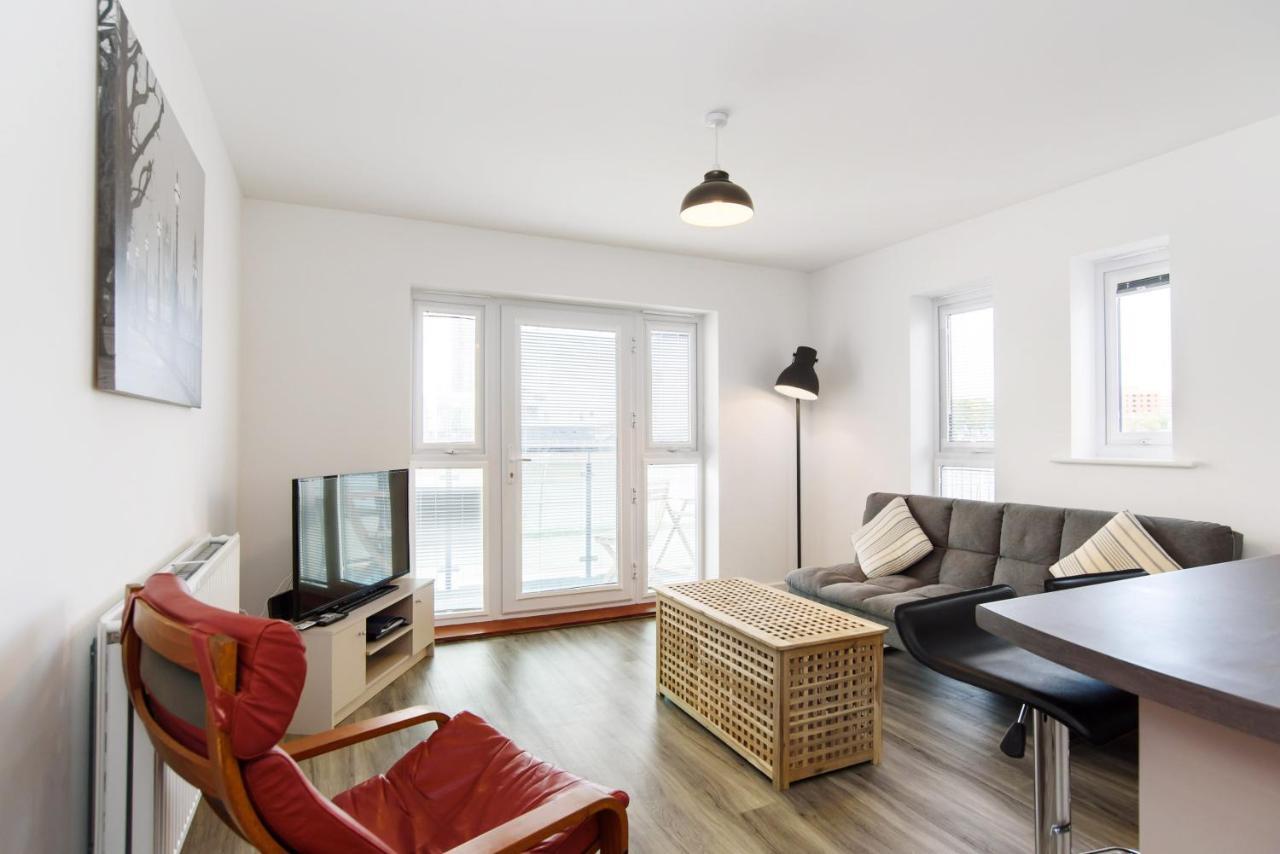 Raphael Retreat Appartement Newport  Buitenkant foto
