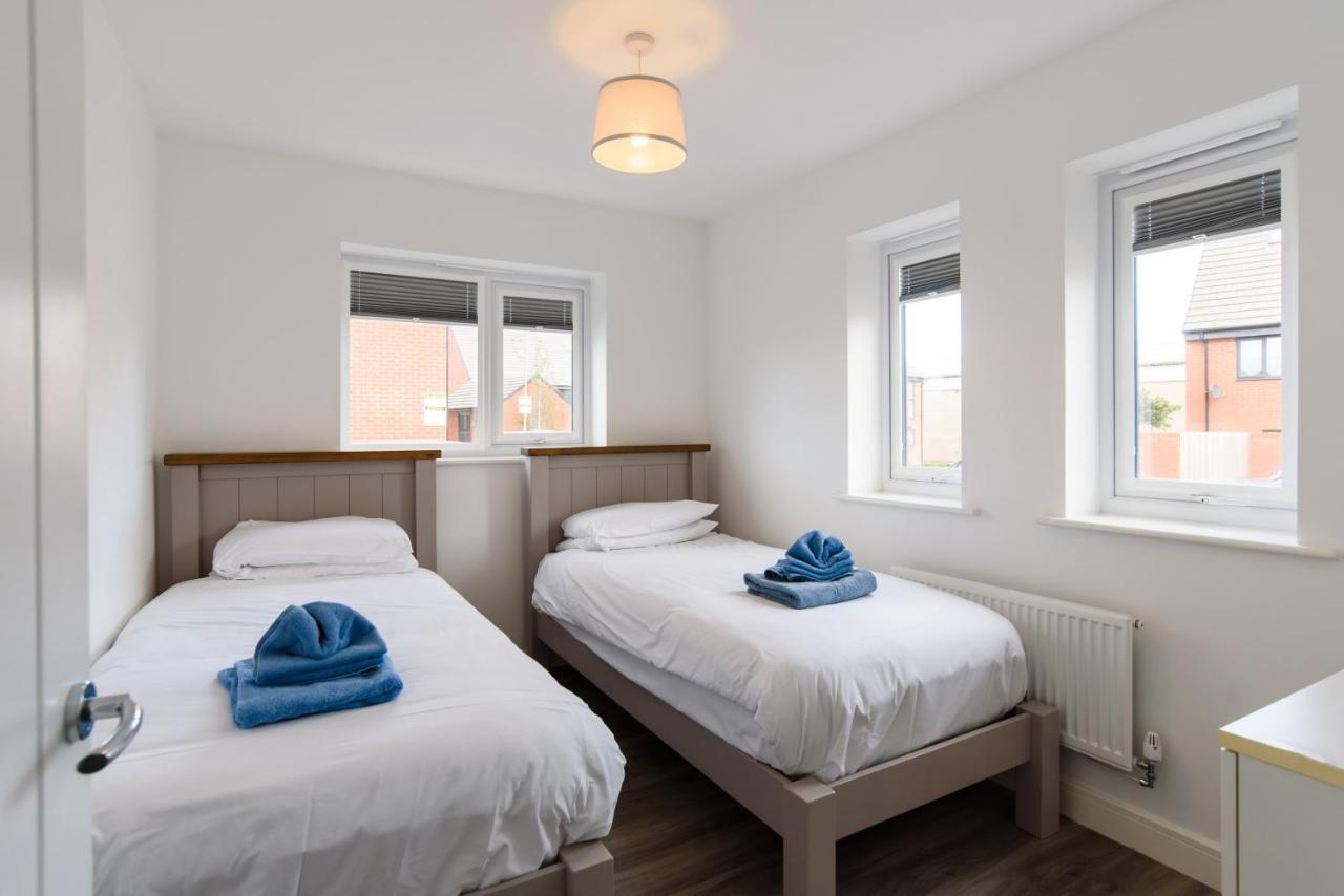 Raphael Retreat Appartement Newport  Buitenkant foto